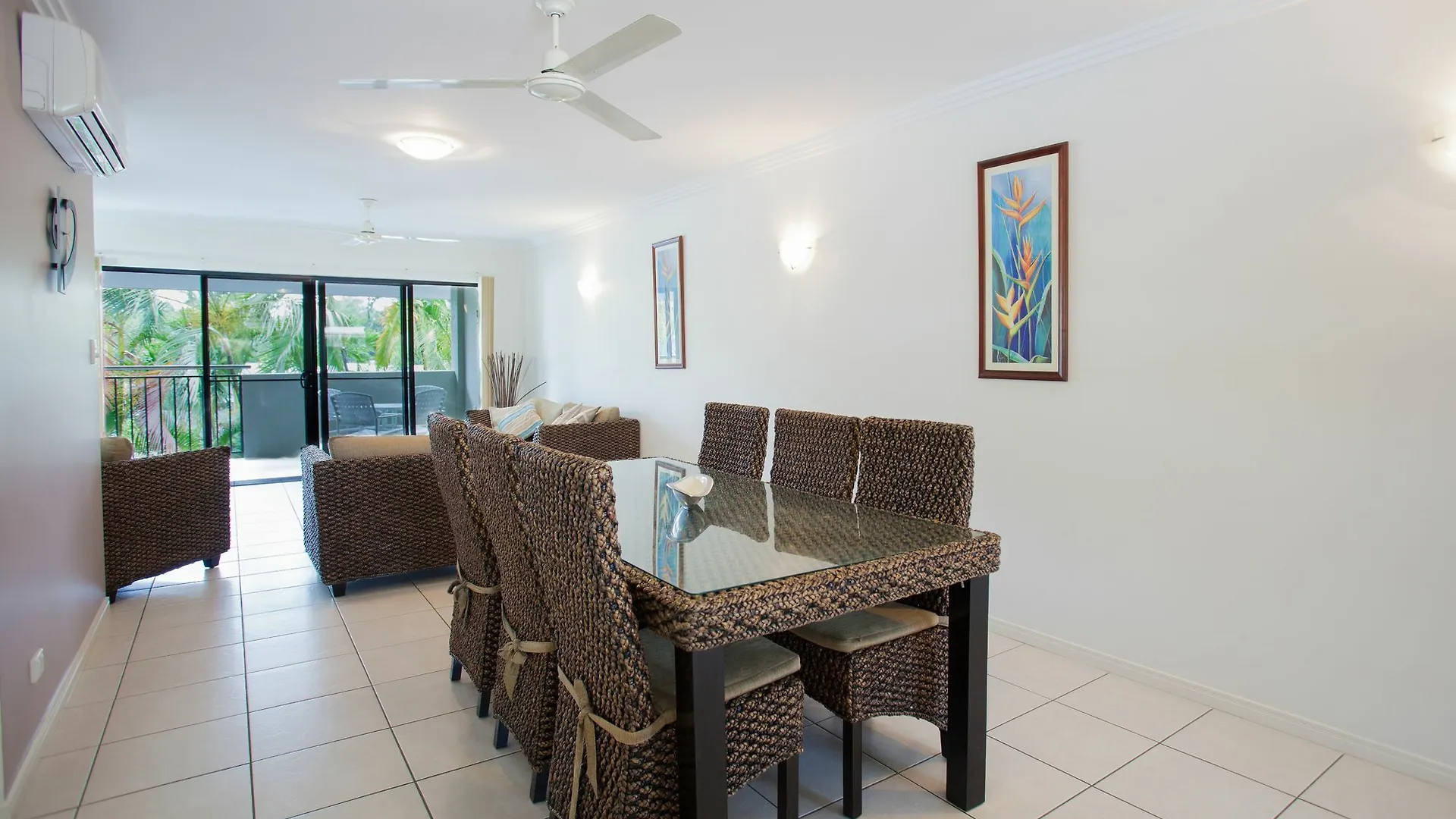 Seaforth Apartments Trinity Beach 4*,  Australië