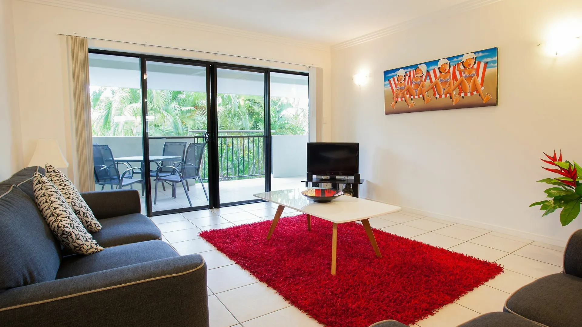 Seaforth Apartments Trinity Beach Aparthotel