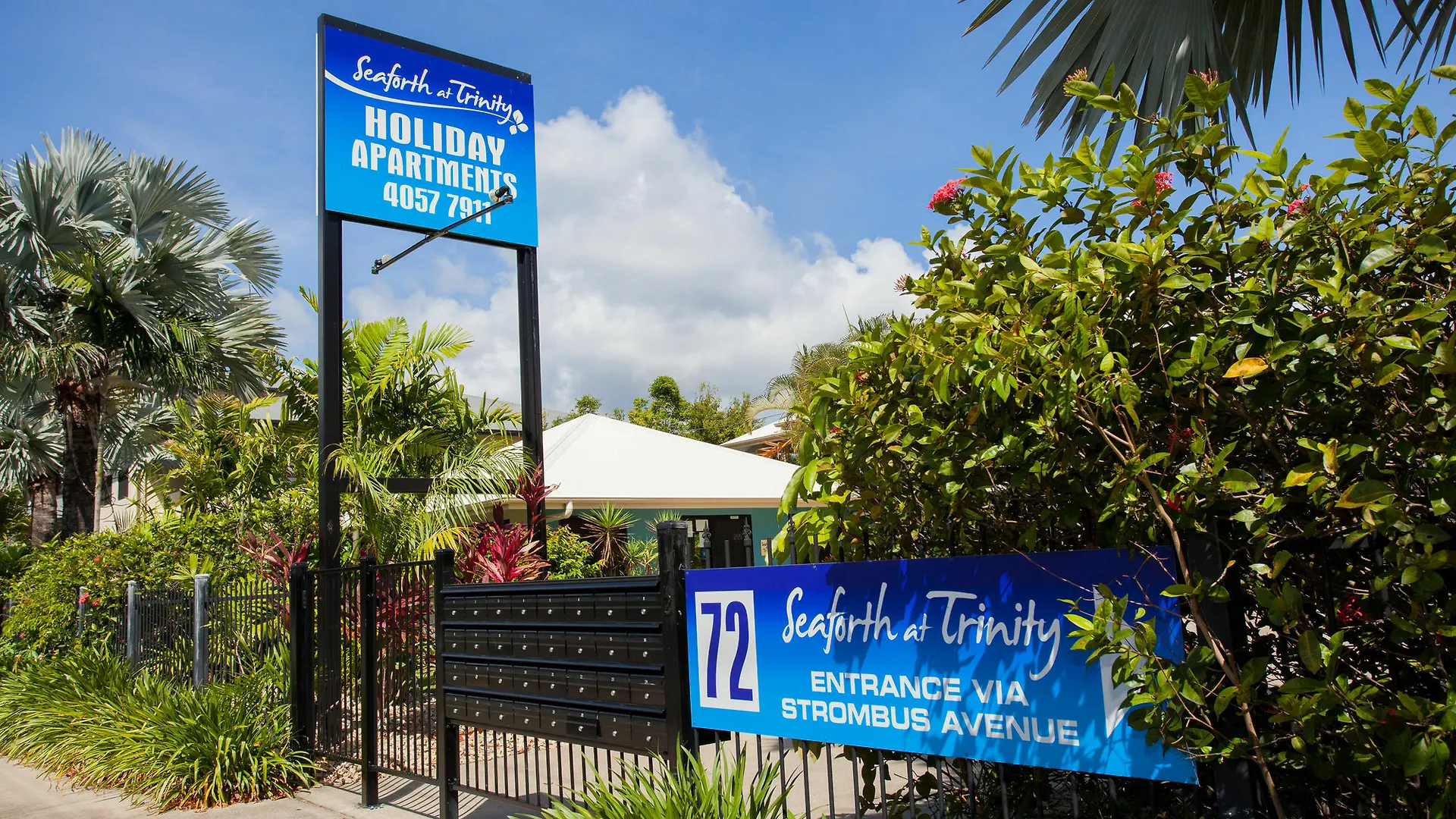 Seaforth Apartments Trinity Beach 4*,